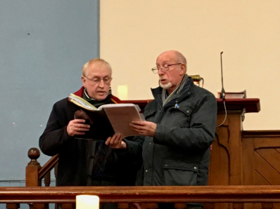 Canu Plygain singing